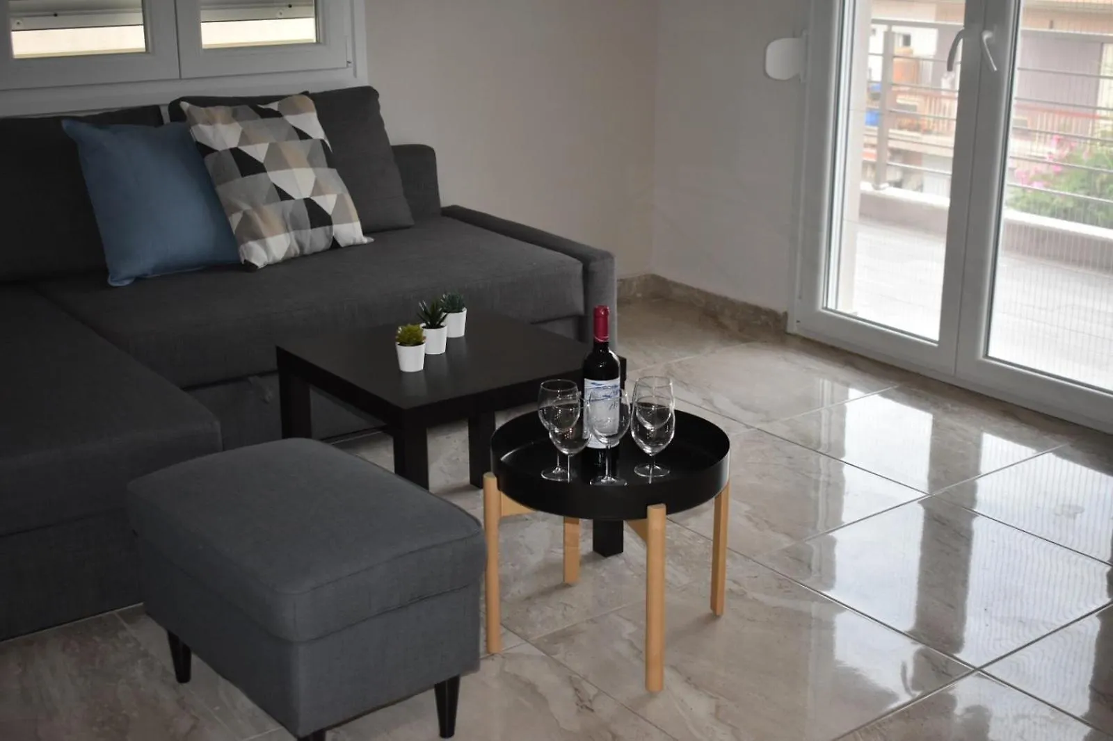 Davidana Deluxe Apartments Nea Kallikrateia
